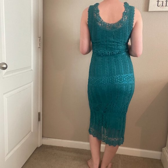 Crochet Fitted Midi Dress - Picture 4 of 8